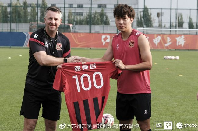 此外，王锵在影片中饰演的;复仇少年张英雄也引起不少大学生观众的共鸣，不仅他初入社会的迷茫感让即将毕业的大四学生感同身受，更有观众搞笑表示;张英雄在家的状态和我放假在家时一模一样